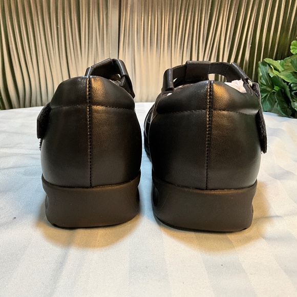 Extra Wide Loafers Shoes for Women Comfort Closed Toe - Picture 4 of 5